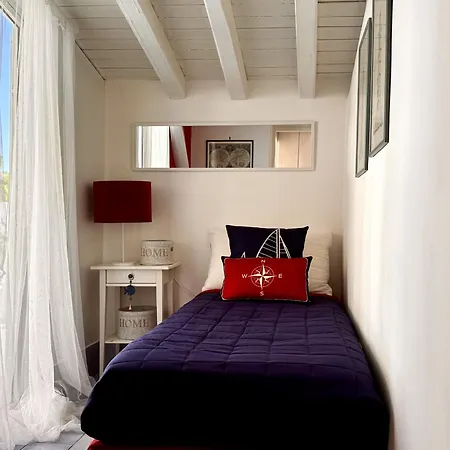Holidaycasa Circe Blu * ספרלונגה